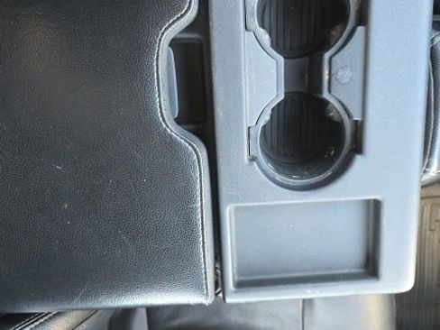 Used 2018 Ford F350 Lariat w/ Chrome Package image 17