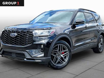 Used 2025 Ford Explorer ST-Line w/ Premium Package