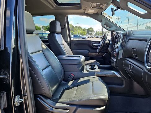Used 2020 Chevrolet Silverado 1500 LT Trail Boss AWD/4WD image 34