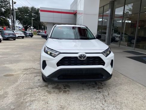 New 2025 Toyota RAV4 LE image 2