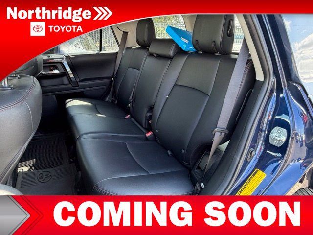 Used 2023 Toyota 4Runner TRD Off-Road Premium w/ Moonroof Package AWD/4WD image 7