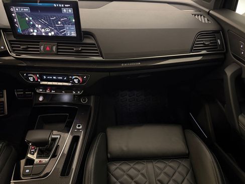 Certified 2023 Audi SQ5 Premium Plus w/ Premium Plus Package AWD/4WD image 30