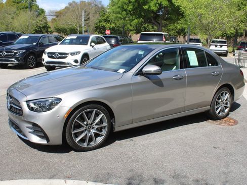 Used 2021 Mercedes-Benz E 350 Sedan image 15
