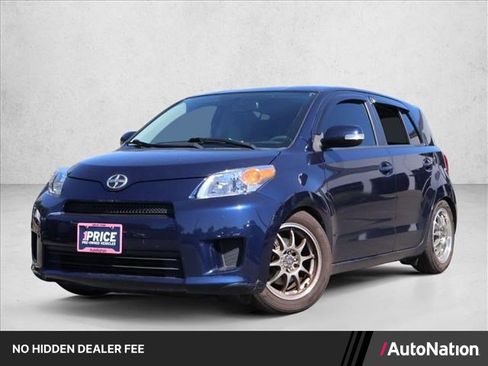 Used 2010 Scion xD FWD image 1