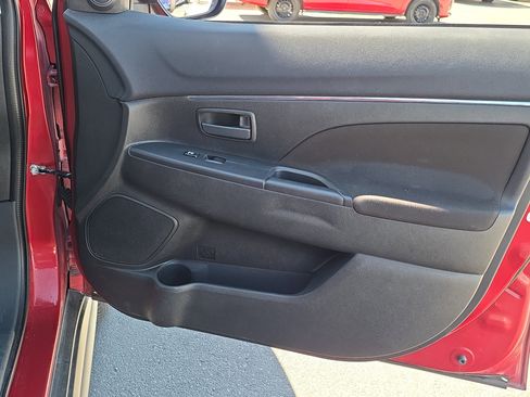 Used 2015 Mitsubishi Outlander Sport ES image 27