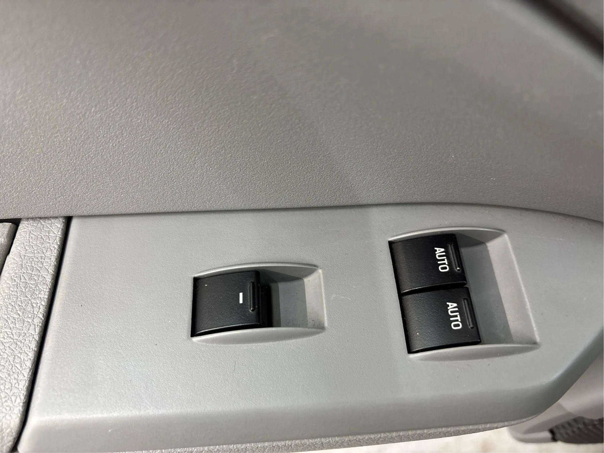 Used 2007 Ford Mustang Premium RWD image 36