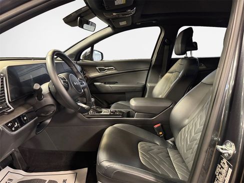 Used 2024 Kia Sportage X-Line w/ X-Line Premium Package image 12