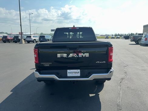 New 2026 RAM 1500 Big Horn AWD/4WD image 6