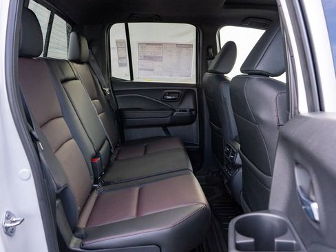 New 2026 Honda Ridgeline Black Edition image 14