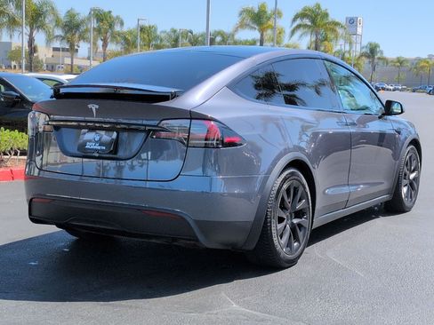 Used 2023 Tesla Model X AWD/4WD image 10