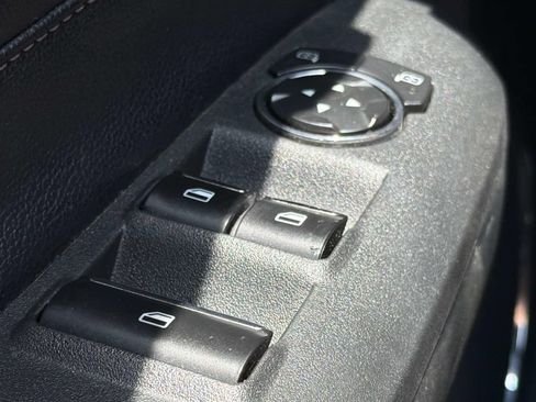 Used 2020 Ford Mustang Premium RWD image 16