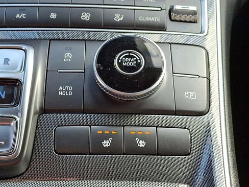 Certified 2023 Hyundai Santa Fe SEL image 24