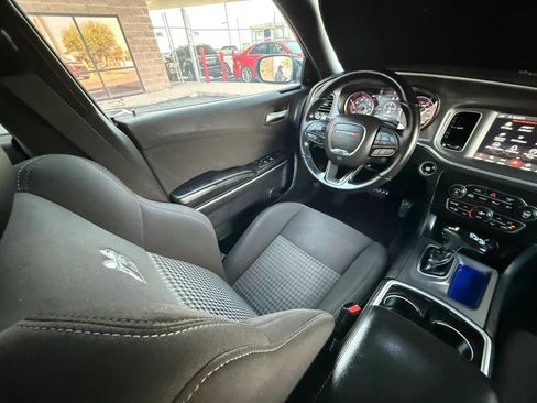 Used 2021 Dodge Charger Scat Pack RWD image 46