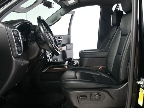 Used 2021 Chevrolet Silverado 1500 LT Trail Boss w/ Convenience Package II image 27