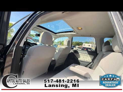 Used 2015 Subaru Forester 2.5i Premium w/ All-Weather Package AWD/4WD image 15