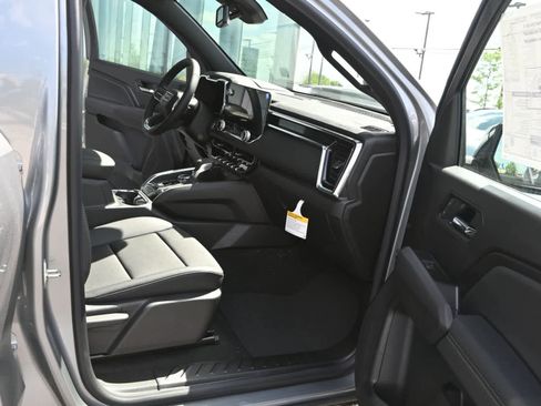 New 2026 GMC Canyon Elevation AWD/4WD image 16