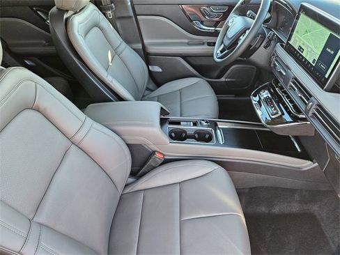 New 2026 Lincoln Corsair Reserve w/ Jet Appearance Package image 13