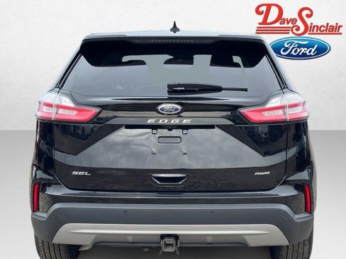 Used 2022 Ford Edge SEL w/ Convenience Package image 8
