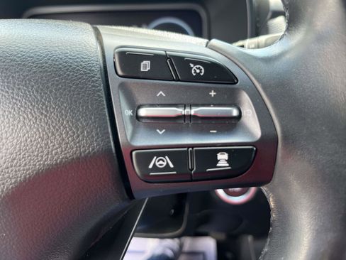 Certified 2023 Hyundai Kona Limited w/ Cargo Package FWD image 23