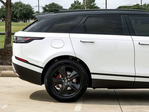Used 2025 Land Rover Range Rover Velar S AWD/4WD image 8