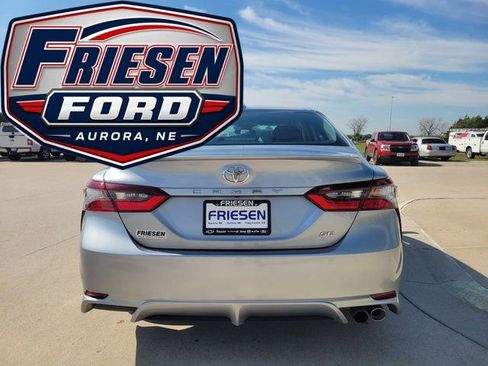 Used 2024 Toyota Camry SE FWD image 7
