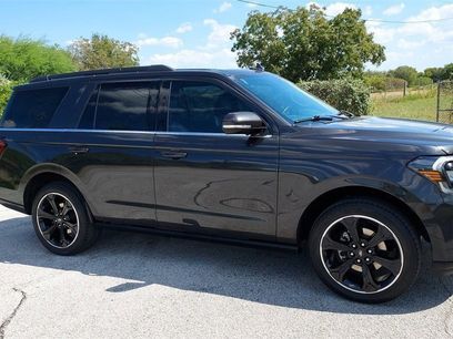 Used 2022 Ford Expedition Limited