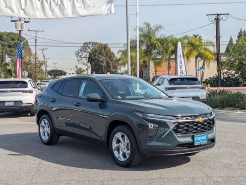 New 2026 Chevrolet Trax LS w/ LS Convenience Package image 7