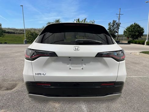 New 2026 Honda HR-V EX-L image 4