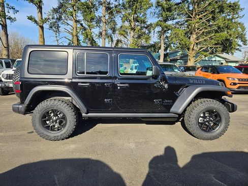New 2026 Jeep Wrangler Unlimited Sport AWD/4WD image 5
