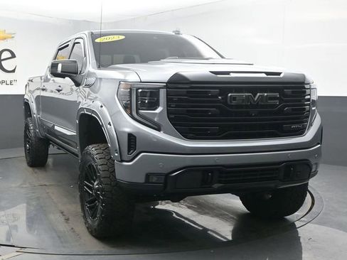 Used 2023 GMC Sierra 1500 AT4 w/ Technology Package AWD/4WD image 49