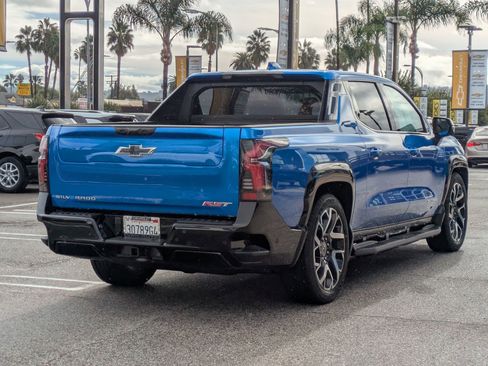 Used 2025 Chevrolet Silverado EV RST image 5