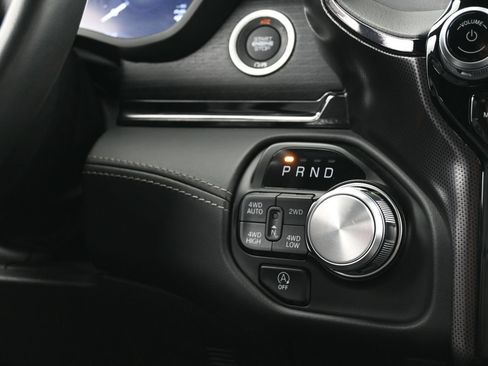 Used 2023 RAM 1500 Limited AWD/4WD image 38