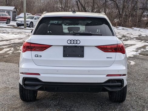 Used 2025 Audi Q3 2.0T Premium w/ Convenience Package image 7
