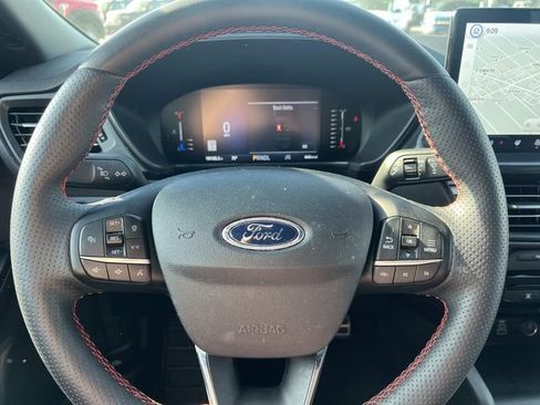 Certified 2024 Ford Escape ST-Line w/ Tech Pack #1 AWD/4WD image 21