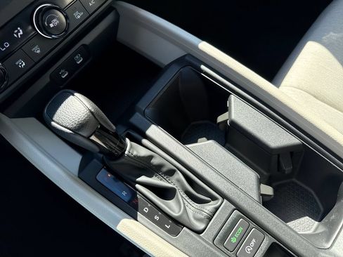 Certified 2023 Honda Accord EX image 29