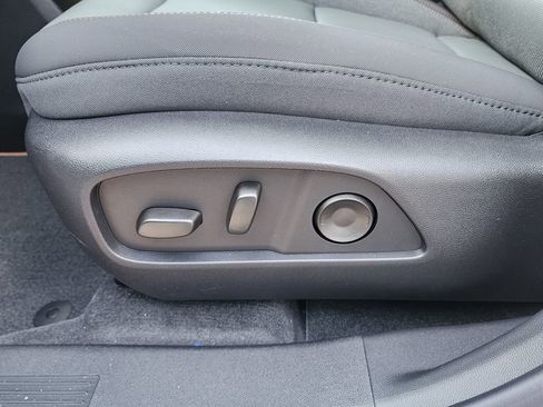 New 2026 GMC Terrain AT4 w/ Convenience Package III image 17