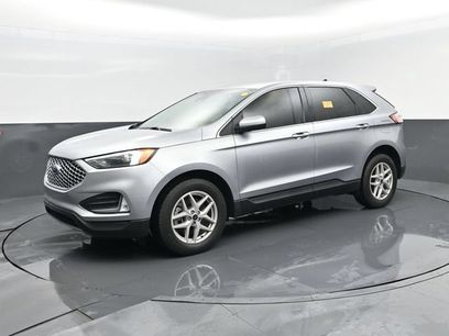 Used 2024 Ford Edge SEL w/ Convenience Package