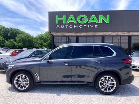 Used 2023 BMW X5 xDrive40i AWD/4WD image 1