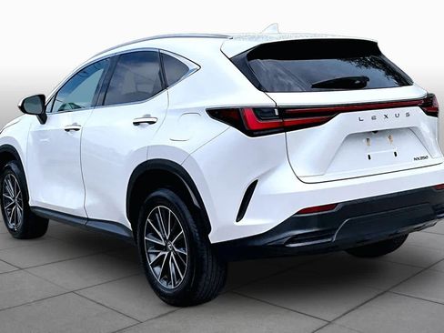 Used 2024 Lexus NX 250 FWD w/ Towing Package (2000 Lbs) image 12
