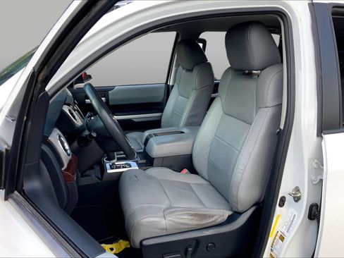 Used 2016 Toyota Tundra Limited AWD/4WD image 8