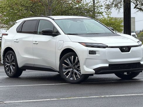 New 2026 Subaru Solterra Limited image 2