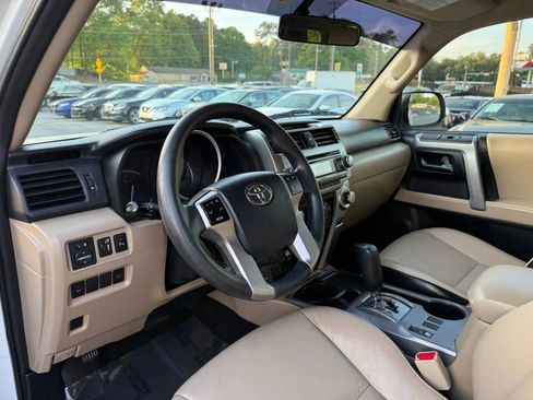 Used 2013 Toyota 4Runner SR5 RWD image 13