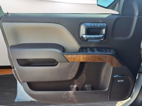 Used 2018 GMC Sierra 1500 SLT w/ SLT Premium Package image 15