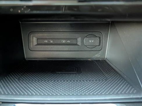 Certified 2023 Volkswagen Atlas SEL AWD/4WD image 40