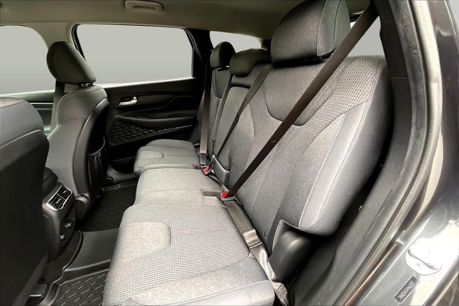 Used 2023 Hyundai Santa Fe SEL FWD image 19