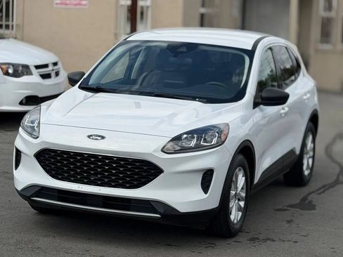 Used 2022 Ford Escape SE FWD image 5