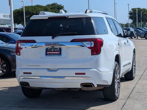 Used 2023 GMC Acadia Denali FWD image 4
