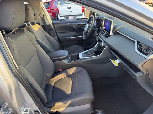 New 2025 Toyota RAV4 LE image 8