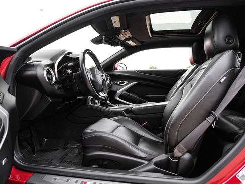 Used 2022 Chevrolet Camaro LT w/ RS Package RWD image 4