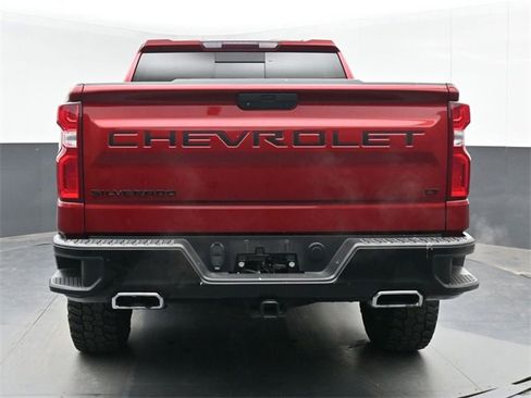 Used 2021 Chevrolet Silverado 1500 LT Trail Boss w/ Convenience Package II image 13